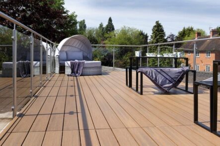 Roof terrace with spiral staircase